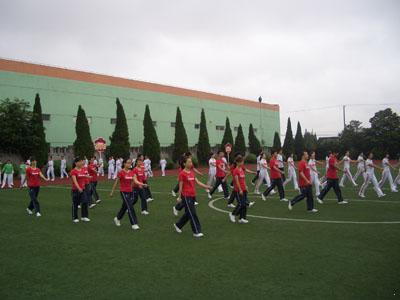 沪工员工参加华亭镇第二届运动会广播操比赛（图3）