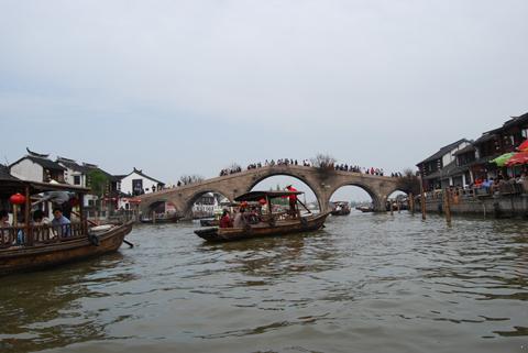 上海沪工阀门厂古镇朱家角户外旅游(图5)