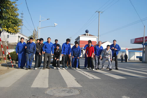 上海沪工阀门厂第二届职工运动会男子3000米（公路）比赛（图13）