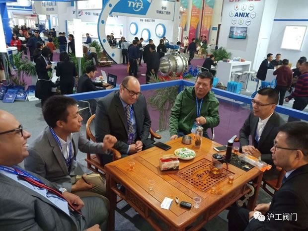 上海沪工阀门厂参加南安国际水暖泵阀交易会（图2）