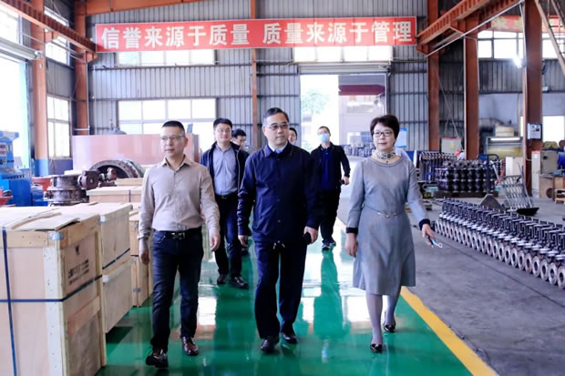 嘉定区委常委、组织部部长姚卫华莅临十大滚球app官网开展走访调研工作（图2）